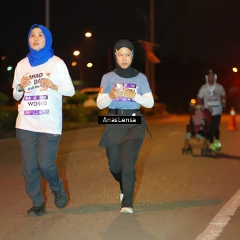 Runner Photo 7628600