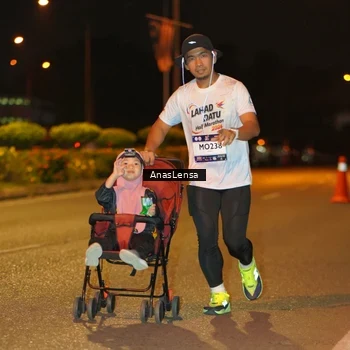 Runner Photo 7628631