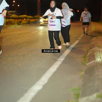 Runner Photo 7628642
