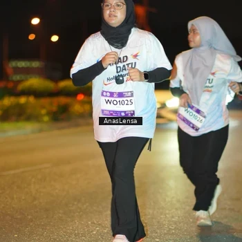 Runner Photo 7628673
