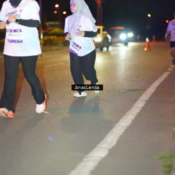 Runner Photo 7628676
