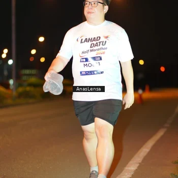Runner Photo 7628704