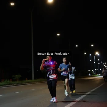 Runner Photo 7628708