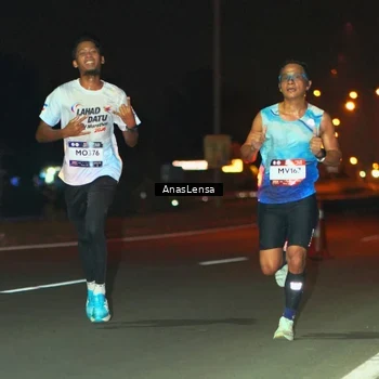 Runner Photo 7628713