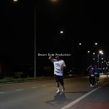 Runner Photo 7628716