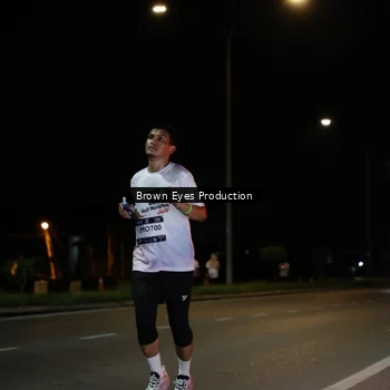 Runner Photo 7628724