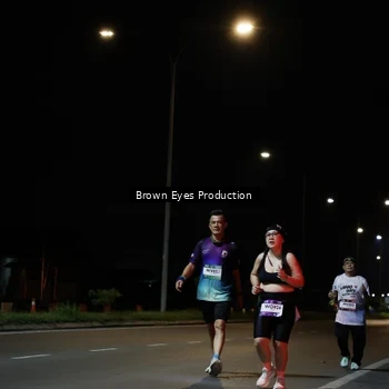 Runner Photo 7628737