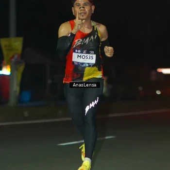 Runner Photo 7628758
