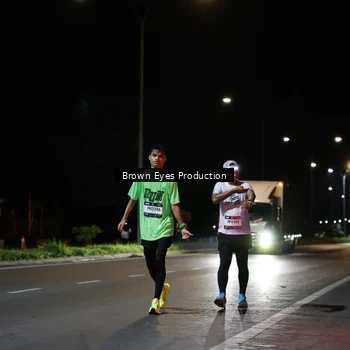 Runner Photo 7628791