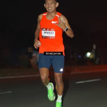 Runner Photo 7628800