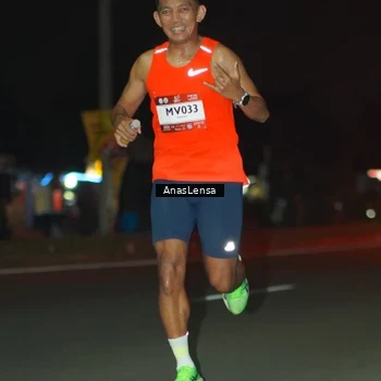Runner Photo 7628810