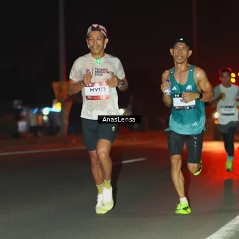 Runner Photo 7628832