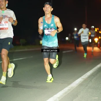 Runner Photo 7628840