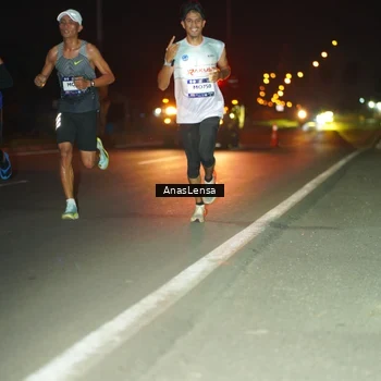 Runner Photo 7628849