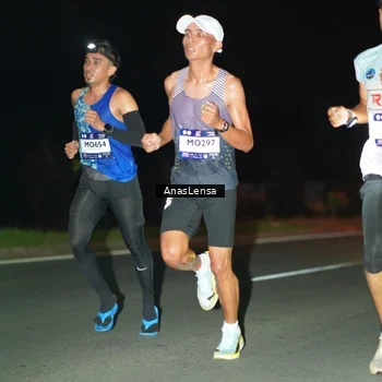 Runner Photo 7628869