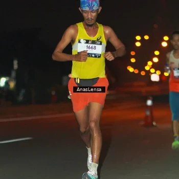 Runner Photo 7628873