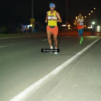 Runner Photo 7628875