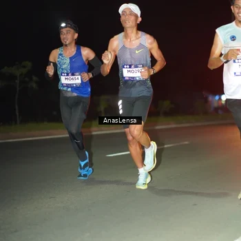 Runner Photo 7628876