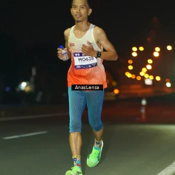 Runner Photo 7628889