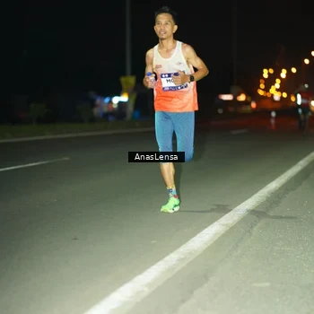 Runner Photo 7628896