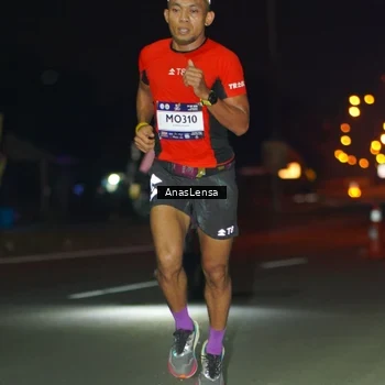 Runner Photo 7628897