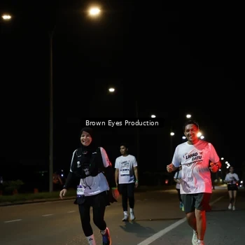 Runner Photo 7628913