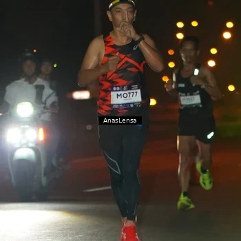 Runner Photo 7628936