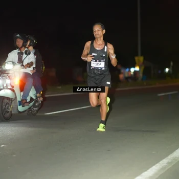Runner Photo 7628977