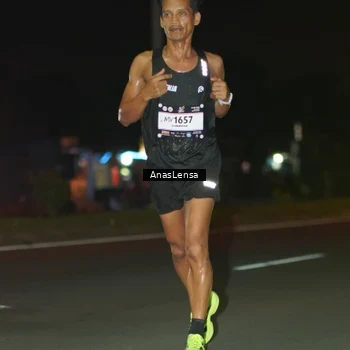 Runner Photo 7628978