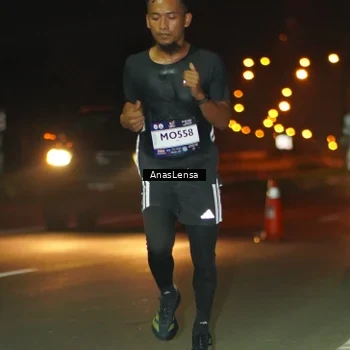 Runner Photo 7628983