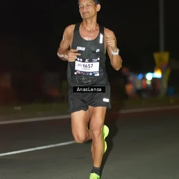 Runner Photo 7628985