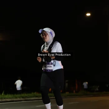 Runner Photo 7628986