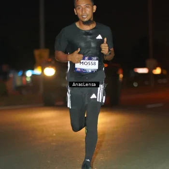 Runner Photo 7629001