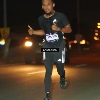 Runner Photo 7629002