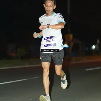 Runner Photo 7629035