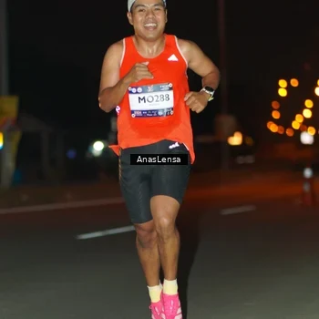 Runner Photo 7629038