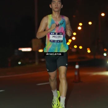 Runner Photo 7629044