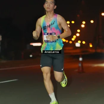 Runner Photo 7629046