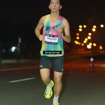 Runner Photo 7629050