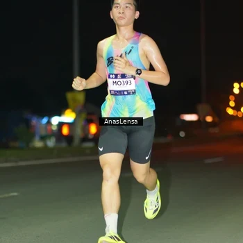 Runner Photo 7629056