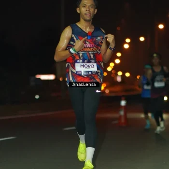 Runner Photo 7629058