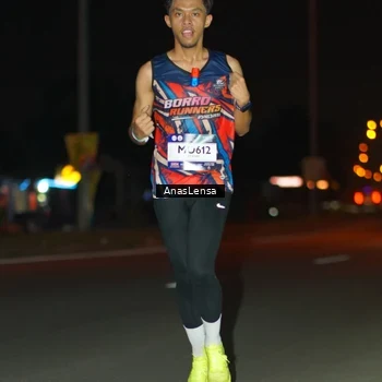 Runner Photo 7629062