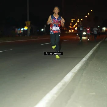 Runner Photo 7629063