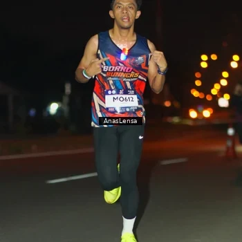 Runner Photo 7629069