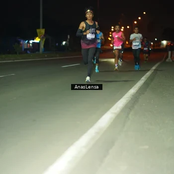 Runner Photo 7629071
