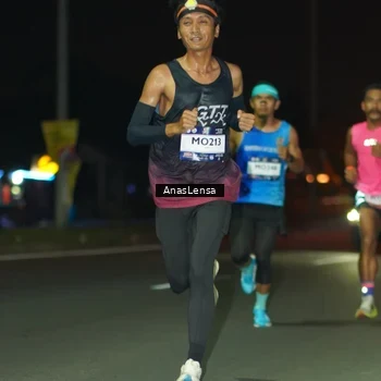 Runner Photo 7629072