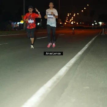 Runner Photo 7629099