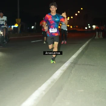 Runner Photo 7629103