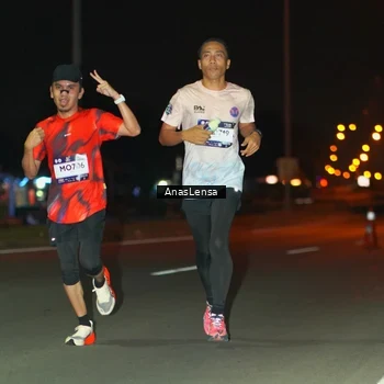 Runner Photo 7629112