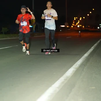 Runner Photo 7629120